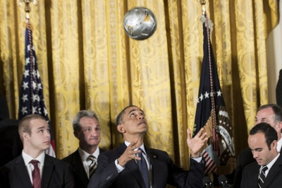 Μπαλαδόρος ο Ομπάμα! (video)