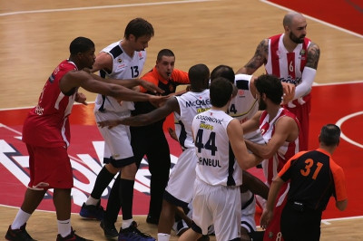 Ολυμπιακός: Οι διαιτητές με «Φενέρ»