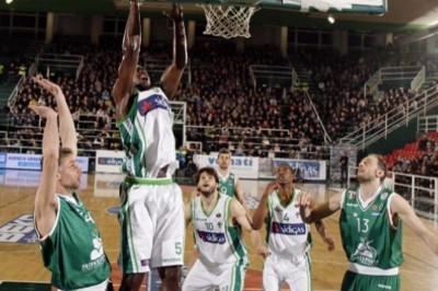 Σιένα: Τη… βύθισε ο Λάκοβιτς!