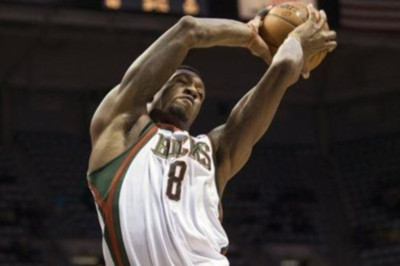 Μιλγουόκι Μπακς: Διπλός «δολοφόνος» ο Σάντερς (videos)