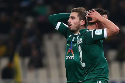 Παναθηναϊκός: Νοκ-άουτ για μια εβδομάδα ο Μαυρίας