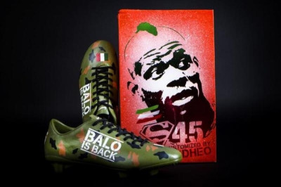 Μίλαν: Τα… στρατιωτικά παπούτσια του Μπαλοτέλι (photos)