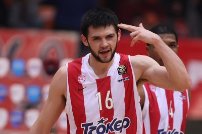 Ολυμπιακός: Ξεχώρισε ο Παπανικολάου (video)
