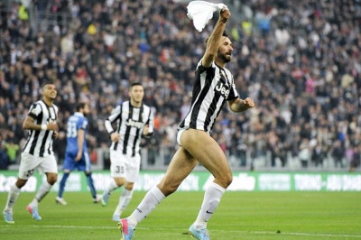 Γιουβέντους: Έμεινε με το… σώβρακο ο Βούτσινιτς! (photos+video)