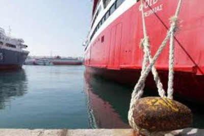 Αντιδράσεις από ΠΝΟ στην πρόταση Μουσουρούλη, για πλοίο-ασφαλείας