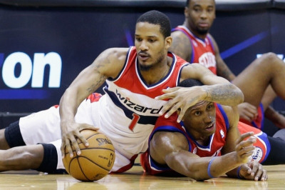 Ουάσινγκτον Ουίζαρντς: Στα πιτς Αρίζα και Ουέμπστερ