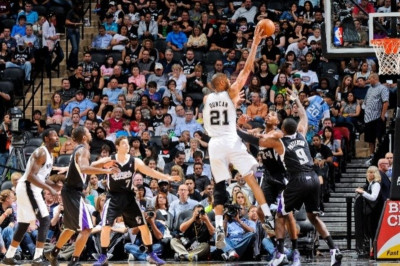 Σαν Αντόνιο Σπερς: Στο χαλαρό με Κινγκς (video)