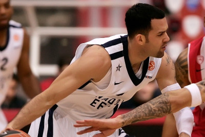 Φάρμαρ: «Να επιστρέψουμε στο ΣΕΦ»