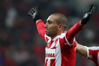 Τζεμπούρ: «Να δείξουμε ποιοι είναι πρωταθλητές»