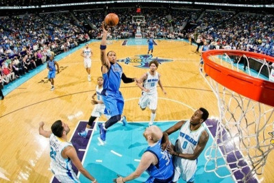 Ντάλας Μάβερικς: Έγραψε ιστορία ο Νοβίτσκι (videos)