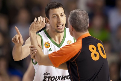 Παναθηναϊκός: Οι διαιτητές του τρίτου ματς με Μπαρτσελόνα