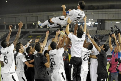 Ρεάλ Μαδρίτης: Ο Ρονάλντο και το 7ο πρωτάθλημα του Ραούλ (photos+video)