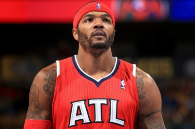 Τορόντο Ράπτορς: Άχαρος ρόλος με Χοκς