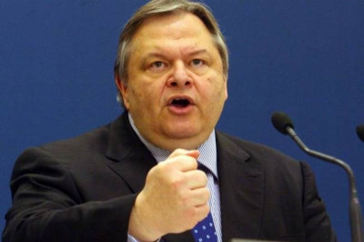 «Πάει κι έρχεται» ο ανασχηματισμός λόγω Βενιζέλου