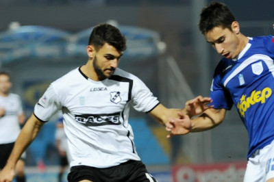 ΟΦΗ: Επιστροφή Ζαχαράκη, ατομικό ο Σαρ