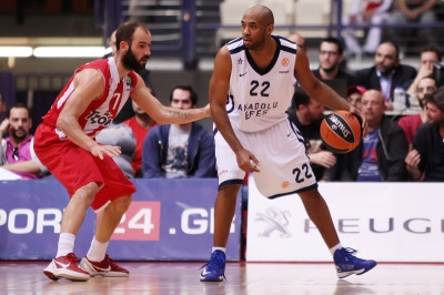 Αναντολού Εφές: Πώς ο Λούκας νίκησε τον Ολυμπιακό (videos)