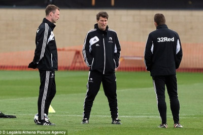 Λάουντρουπ: Ανυπομονεί για το Σουόνσι-Κάρντιφ