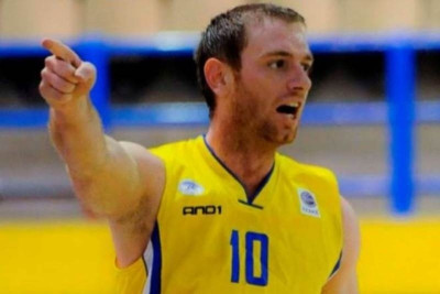 Περιστέρι: Αγωνία για Μάντζαρη