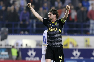 Παπαζαχαρίας: «Δεν αρμόζουν οι πανηγυρισμοί»