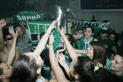 Παναθηναϊκός: Με κασκόλ η «κούπα» (videos)
