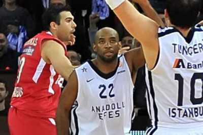 Λούκας: «Το μέλλον ανήκει στον Παπανικολάου»