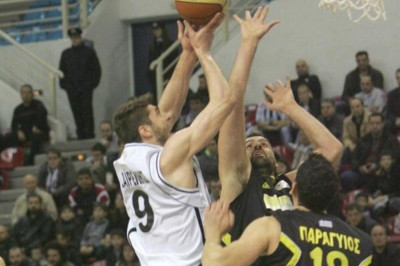 ΠΑΟΚ: Πονάει ο Τσαϊρέλης