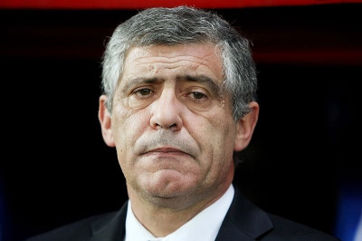 Σάντος: «Καλύτερα να πτωχεύσει η ΑΕΚ»