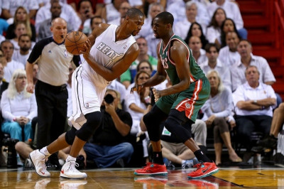 Μιλγουόκι Μπακς: Κανονικά ο Σάντερς