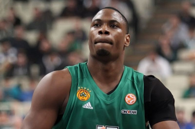 Μπανκς: «Let’s Go Green Nation»…