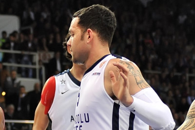 Αναντολού Εφές: Ρέντα με Ολυμπιακό οι Φάρμαρ, Γκονλούμ και Κούκο