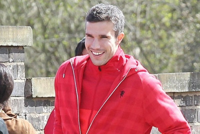 Μάντσεστερ Γιουνάιτεντ: Στα αποδυτήρια της Άρσεναλ ο φαν Πέρσι! (photos+video)