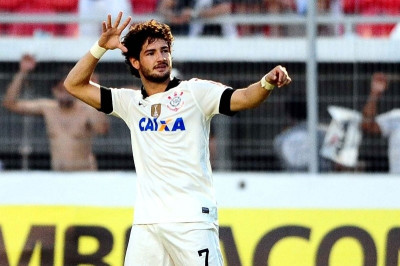 Κορίνθιανς: «Τεσσάρα» με… ντρίπλες Πάτο! (video)