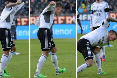 Ρόζενμποργκ: Δύσκολο πράγμα να... σκίζεις φανέλες! (video)