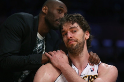 Κόμπι Μπράιαντ: «Να μείνουν Χάουαρντ και Γκασόλ»