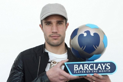 Μάντσεστερ Γιουνάιτεντ: Καλύτερος στην Πρέμιερ Λιγκ ο φαν Πέρσι! (photos)