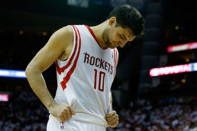 Χιούστον Ρόκετς: Τέλος η χρονιά για τον Ντελφίνο