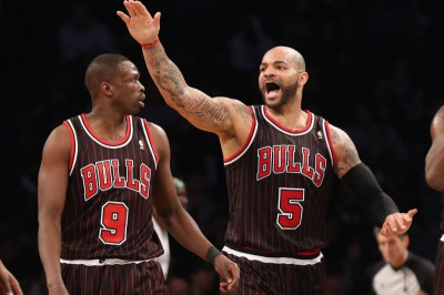 Σικάγο Μπουλς: Έξω ο Ντενγκ