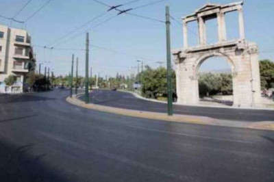 Άδειοι οι δρόμοι στην Αθήνα