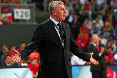 Καζλάουσκας: «Έλεγαν ότι κοιμάμαι στον πάγκο»