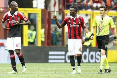 Μίλαν: Ο Μουντάρι «κιτρίνισε» τον Μπαλοτέλι! (video)