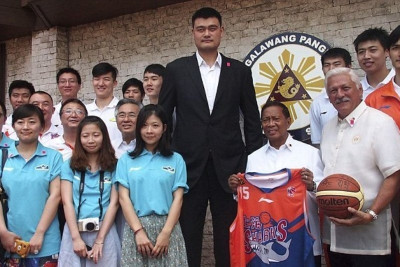 Στις Φιλιππίνες ο Γιάο Μινγκ! (photos)