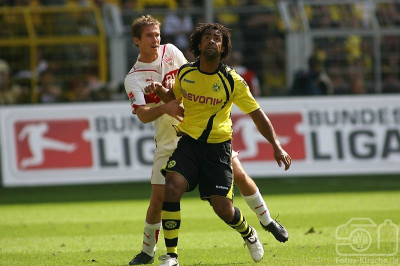 Ντόρτμουντ: Αποχωρεί ο Οβομογιέλα