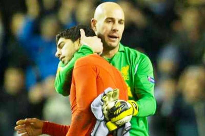 Λίβερπουλ: Διαψεύδει για Μπαρτσελόνα και Ρέινα