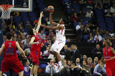 Ολυμπιακός: Παίκτης του αγώνα ο Χάινς (videos)