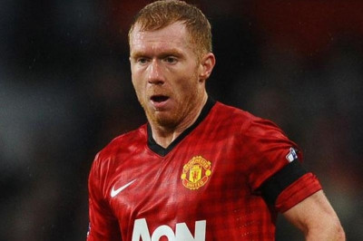 Μάντσεστερ Γιουνάιτεντ: Αποσύρεται (και) ο Σκόουλς!