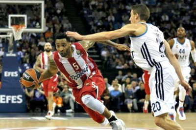 Κάρολ: «Φαινόμενο ο Σπανούλης»