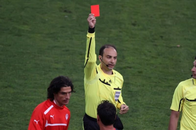 Μπιτίτσιος: «Να φύγουν μόνοι τους Γιάχος, Τριτσώνης»