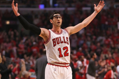 Σικάγο Μπουλς: Χωρίς Χάινριχ, Ντενγκ και Ρόουζ στο Μαϊάμι