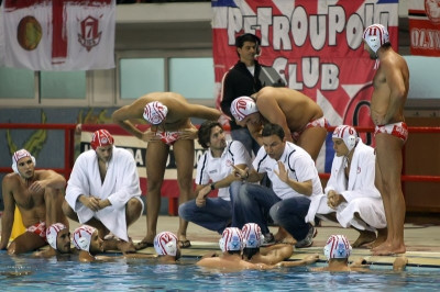 Ολυμπιακός: Δάκρυσε για τον τίτλο ο Βλάχος