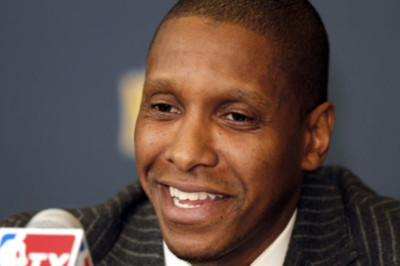 Τορόντο Ράπτορς: Στροφή σε Ουτζίρι